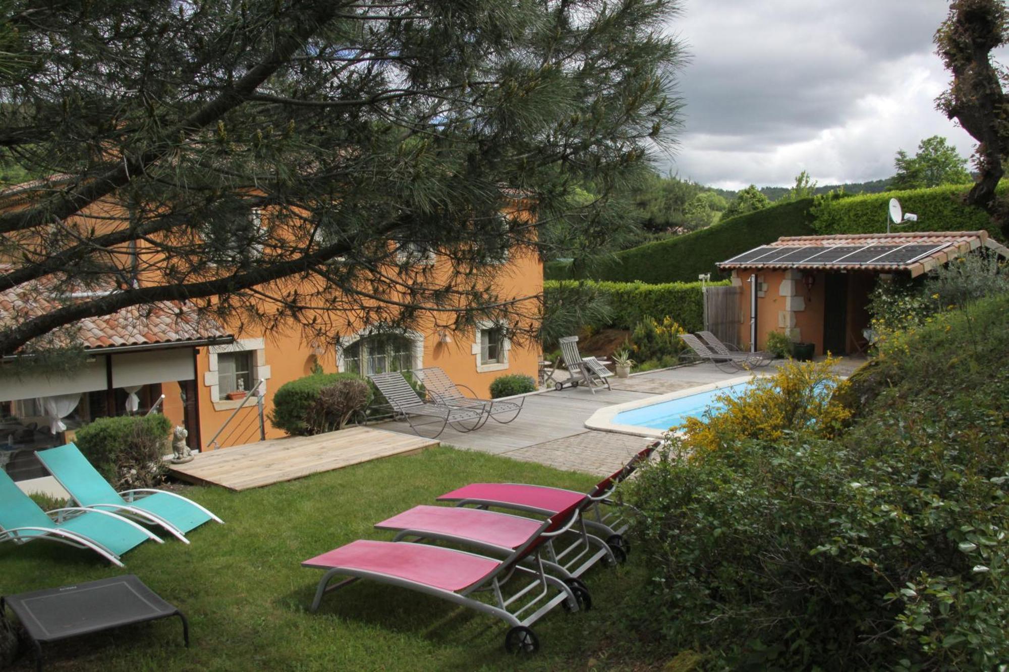 Bed and Breakfast La Bastide De Fontaille Сен-Фелисьен Экстерьер фото