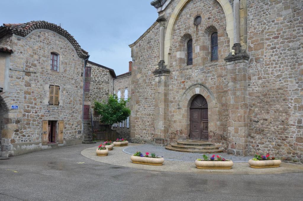Bed and Breakfast La Bastide De Fontaille Сен-Фелисьен Экстерьер фото