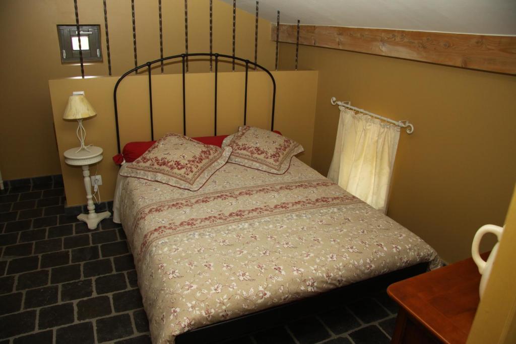 Bed and Breakfast La Bastide De Fontaille Сен-Фелисьен Номер фото