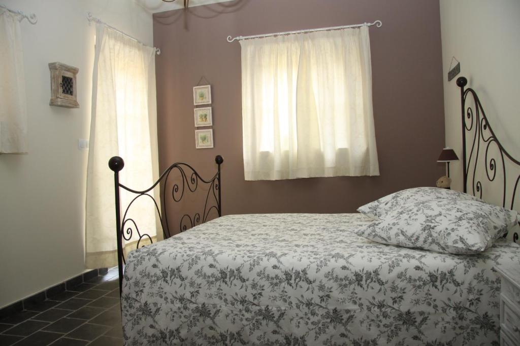 Bed and Breakfast La Bastide De Fontaille Сен-Фелисьен Номер фото